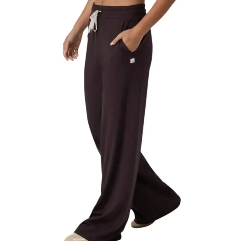 Vuori Women's Raisin Halo Essential Wide Leg Pants